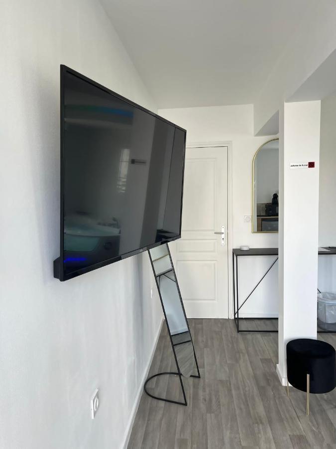 Ng Suitehome - Queven - Balneo - Netflix - Wifi Exterior photo